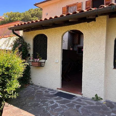 La Casina Di Checco Leilighet Marciana Marina  Eksteriør bilde